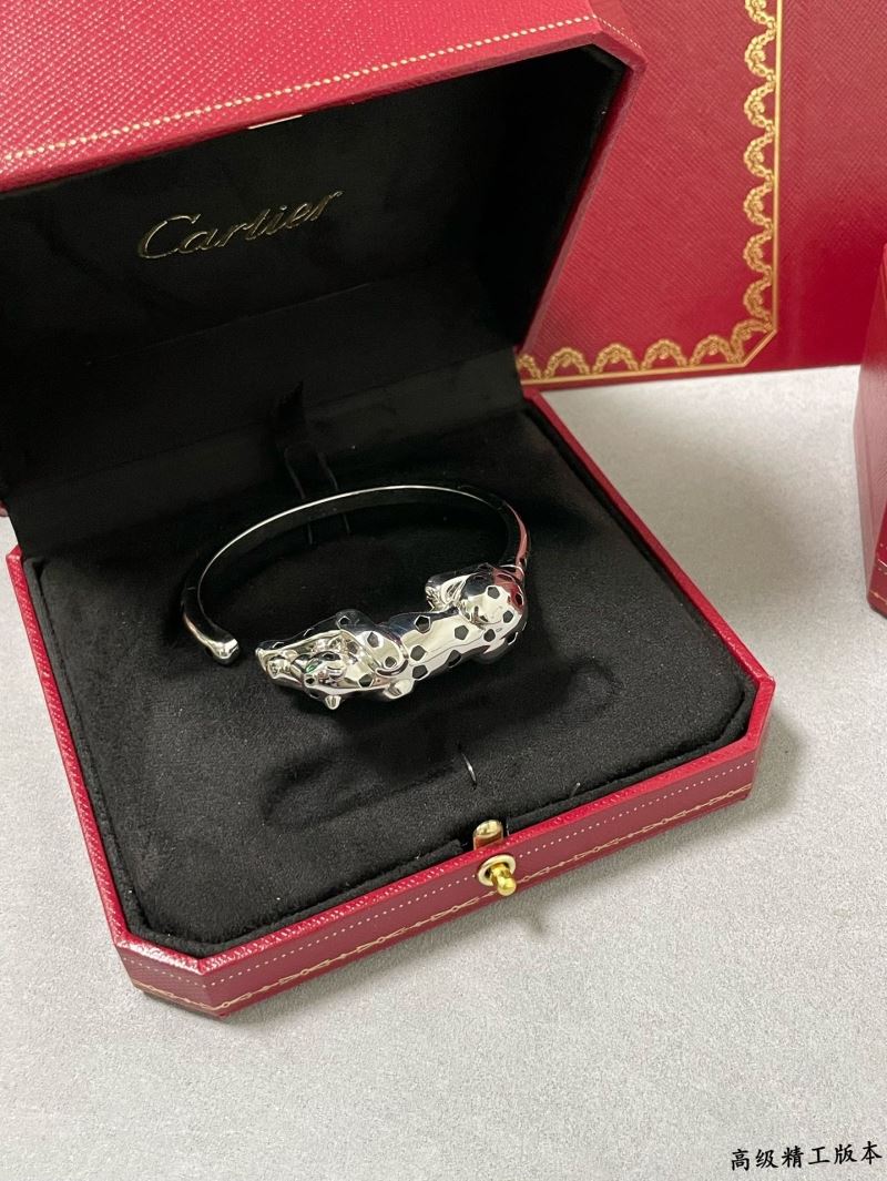 Ca*t1er bracelets